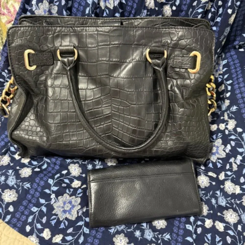 Michael Kors Croc Bag - Picture 2 of 4